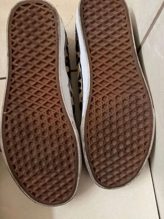 Leopard Vans slip ons - Picture 3 of 4